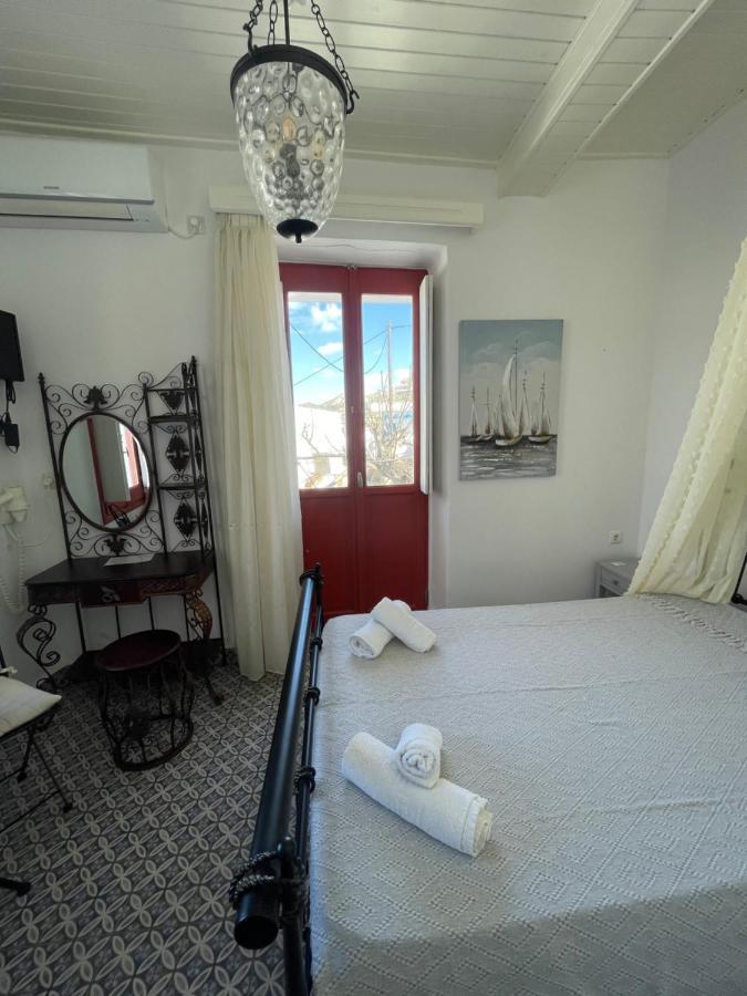 Burgos Barrio Naxos City Exterior foto
