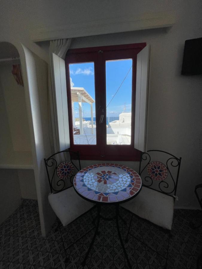 Burgos Barrio Naxos City Exterior foto
