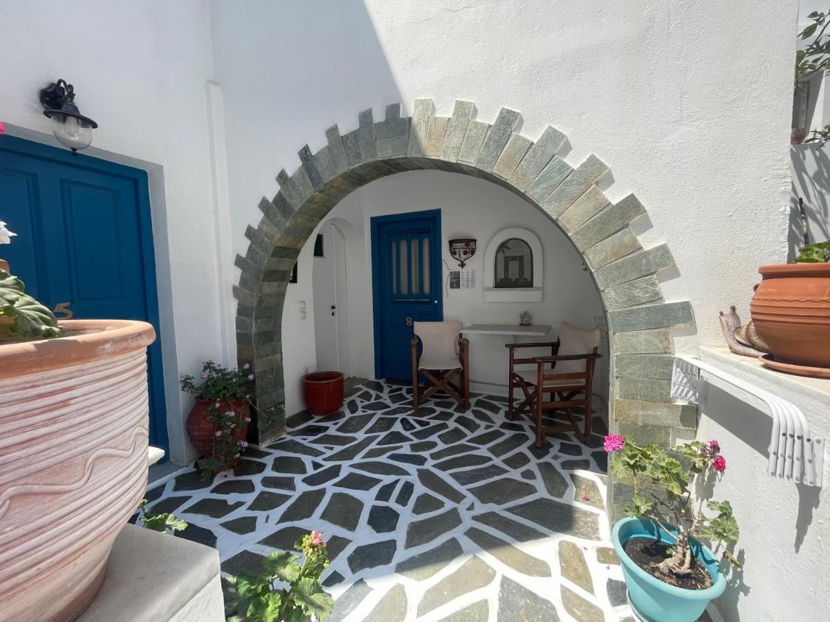 Burgos Barrio Naxos City Exterior foto